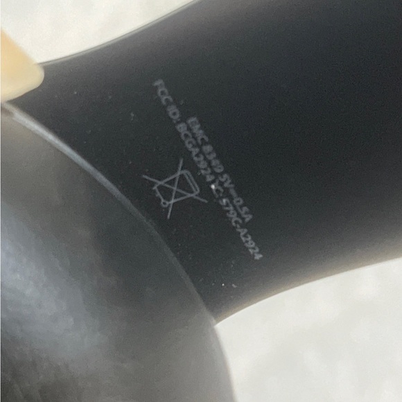 Beats by Dr. Dre Beats Studio Pro Wireless Noise Cancelling Black - Picture 6 of 7